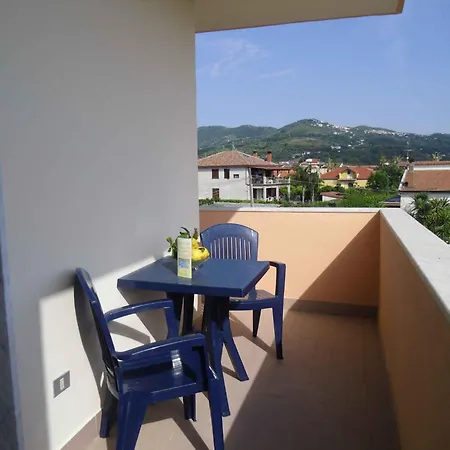 Apartamento Marina Di 1 *